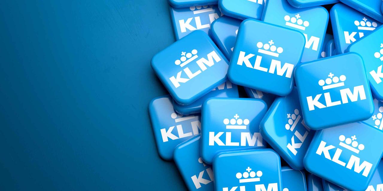 Blaue Jetons mit KLM-Logo