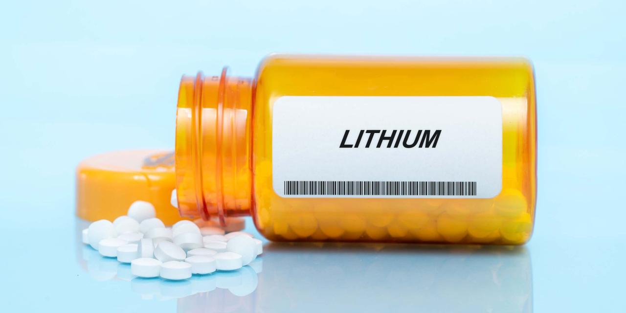 Lithium-Tabletten in einer orangen Dose