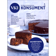 Das Titelbild von KONSUMENT 5/2026 zeigt eine Sachertorte und eine Kaffeetasse