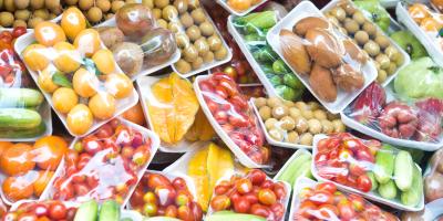 Obst und Gemüse - alles in Plastik verpackt