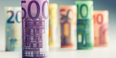 Kreditstundung: Es dürfen keine vertraglichen Zinsen verrechnet werden.