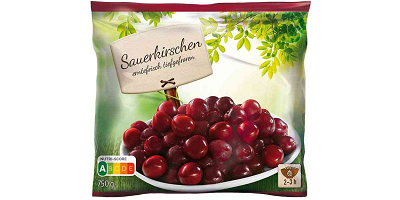 Weiche Plastikverpackung mit abgebildeten Sauerkirschen darauf