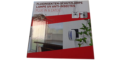 Kartonverpackung mit kleinem Bild des Insektenschutzsteckers