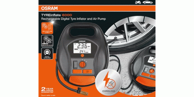 Kartonverpackung des OSRAM TYREinflate 6000, einem wiederaufladbaren digitalen Reifenfüller und Luftpumpe. Das Gerät ist kabellos einsetzbar und verfügt über ein gut lesbares Digitaldisplay, eine automatische Abschaltung und eine LED-Leuchte. Es eignet sich für Autos, Fahrräder und Motorräder.