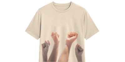 T-Shirt mit vier geballten Frauenhänden