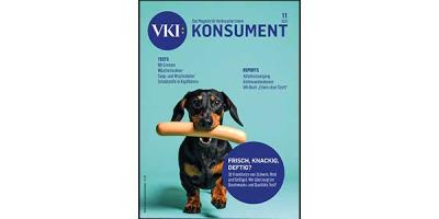 Der Cover von KONSUMENT 11/2025 zeigt eine Dackel mit einer Frankfurter im Maul