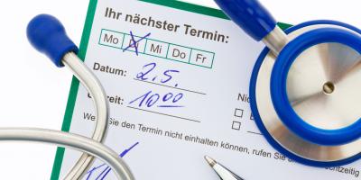 Ausfallgebühr bei Ärzt:innen - Termin verpasst, Rechnung ausgefasst