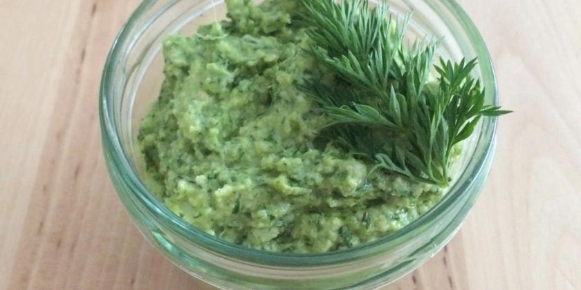 Karottengrünpesto