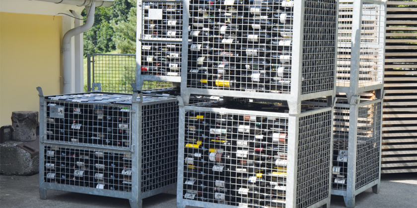 Transportbehälter zur Waschanlage