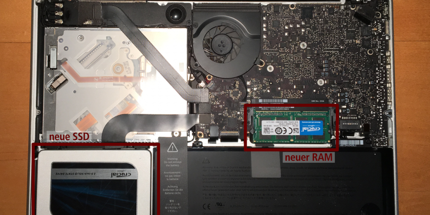 Das Innere des MacBook Pros nach dem Tausch der SSD sowie des RAM.