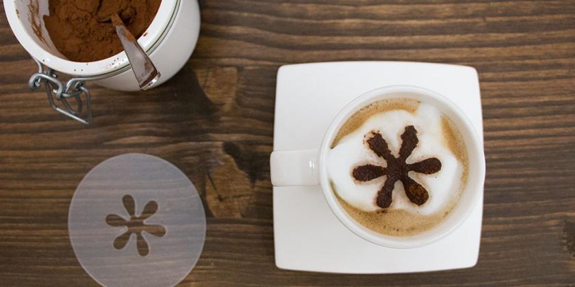 Latte Art: Mit Schablone
