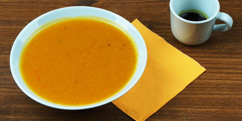 Kürbissuppe mit Kürbiskernöl