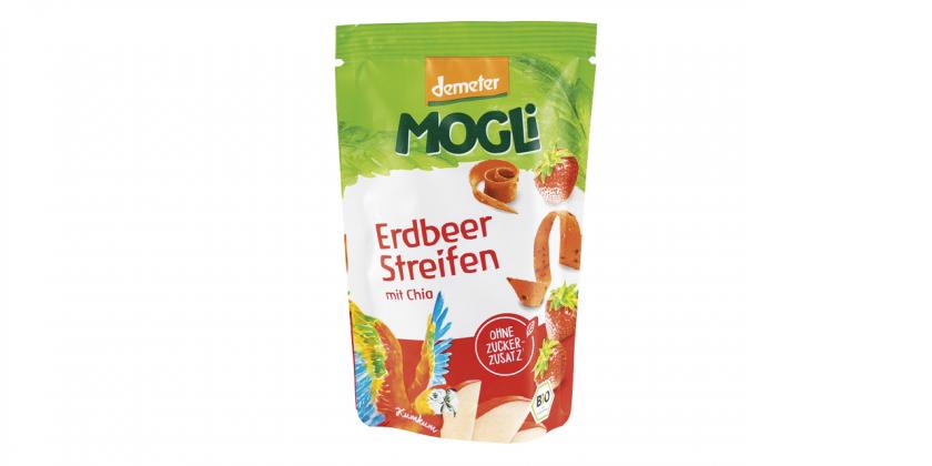 Mogli Erdbeer-Streifen: Packung, Vorderseite, frische Erdbeeren, bunte Papageien; hoher Apfelanteil , obwohl Apfel nicht genannt auf der Schauseite