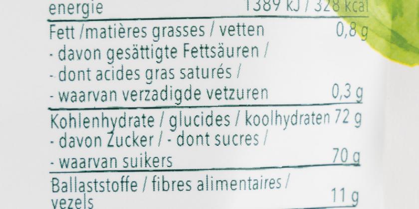 Mogli Mango Streifen: Nährwerte auf der Rückseite der Packung.
