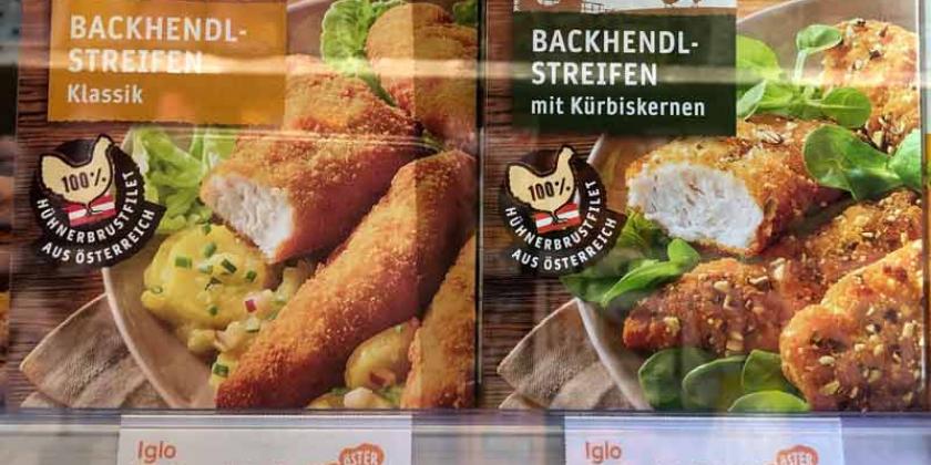 iglo Backhendlstreifen mit Kürbiskernen im Supermarktregal