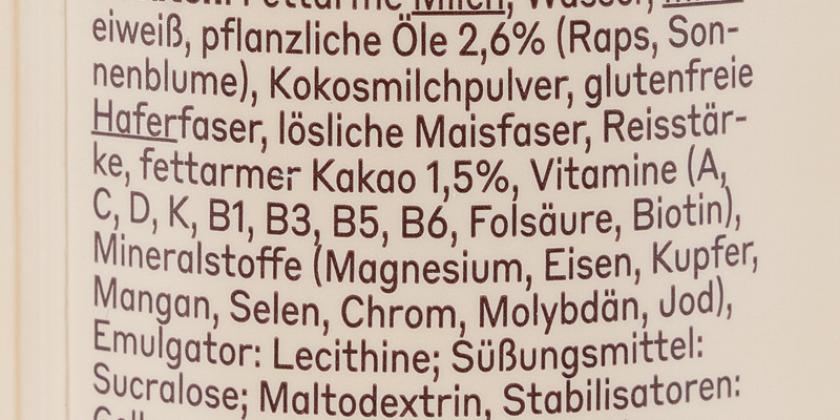 yfood This is Food Classic Choco: Zutaten, schwarze Schrift auf cremefarbigem Hintergrund