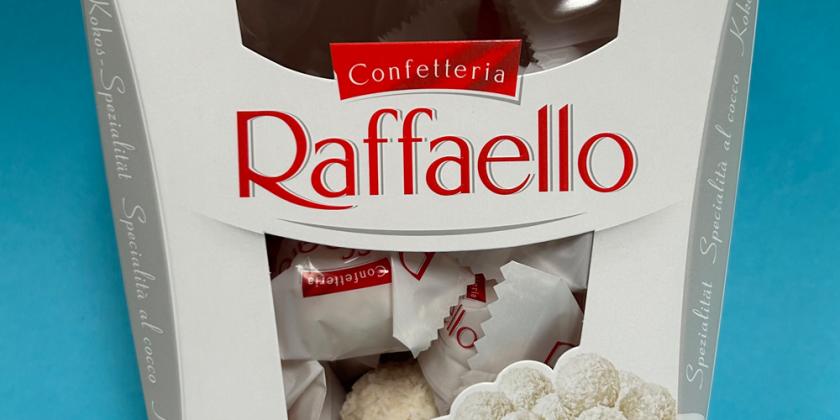 Frontalfoto einer Raffaello-Packung