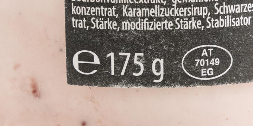 Schärdinger Greek Style Joghurt Vanille &amp; Erdbeere neue Gramm-Angabe mit 175 Gramm