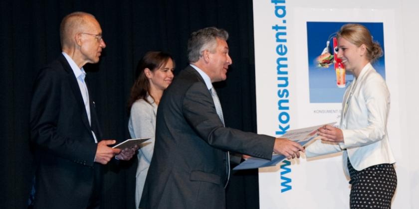 OeNB-Sonderpreis &quot;Wirtschaft und Finanzen&quot;: Preisentwicklung Haarfarbe (Bild:Martina Draper)