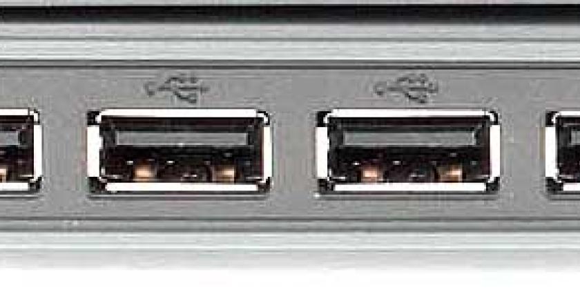 Notebook USB-Schnittstelle 350px Notebook USB-Schnittstelle 350px
