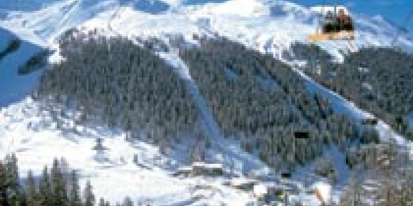 Axamer Lizum Schnee Sessellift Sonne Schigebiet Winter Urlaub