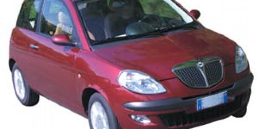 Auto Lancia Ypsilon 1_3 JTD Multijet Auto Lancia Ypsilon 1.3 JTD Multijet