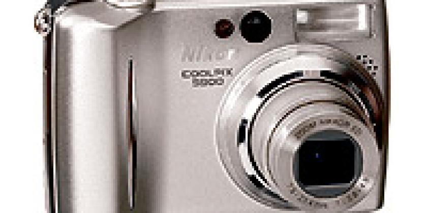 Digitalkamera Nikon Coolpix 5900