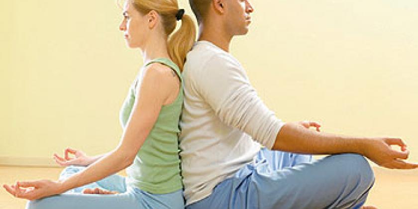 Yoga Übung Frau Mann Konzentration