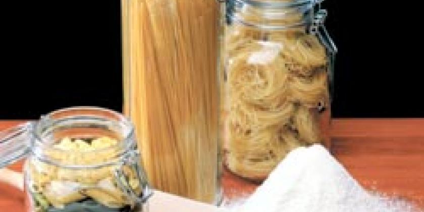 Nudeln Spaghetti Mehl Eier Nudelholz Nudeln Spaghetti Mehl Eier Nudelholz