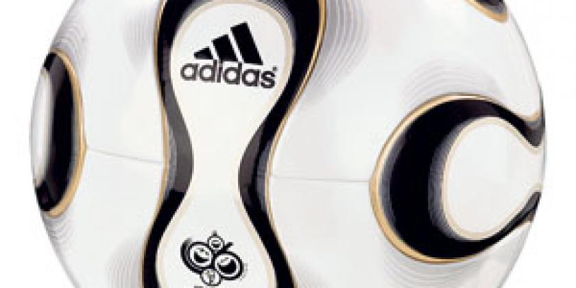 Adidas +Teamgeist Adidas +Teamgeist
