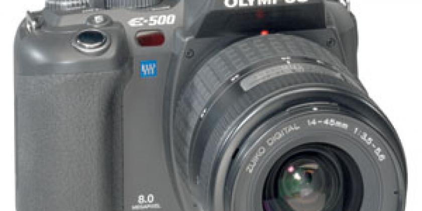 Olympus E-500 + 14-45mm ZD