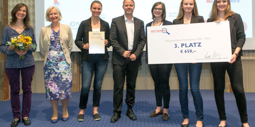 Altersgruppe 2000 - 2003, 3. Platz: Webmail-Portale, BHAK Innsbruck, Tirol (Bild: Martina Draper)