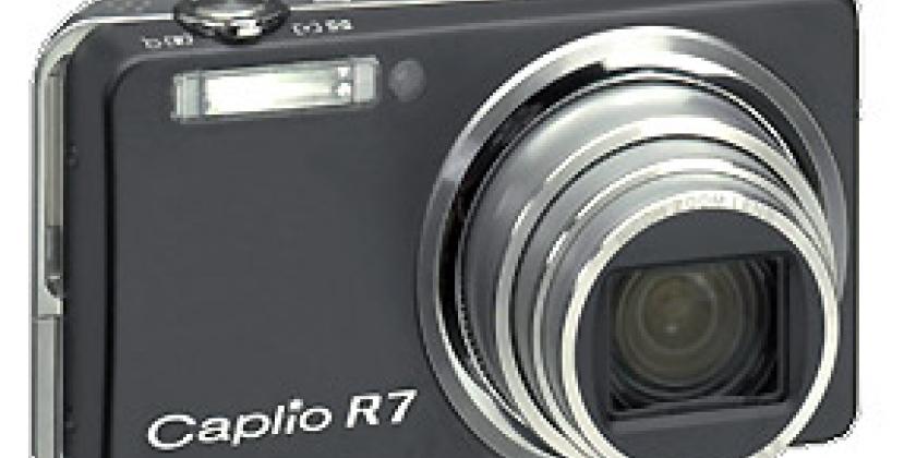 Ricoh Caplio R7