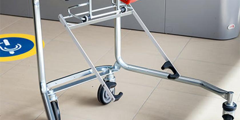 Einkaufswagen für Rollstuhlfahrer (Foto: REWE)