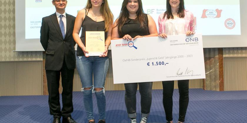 Altersgruppe 2000 - 2003, Sonderpreis &quot;Jugend &amp; Geld&quot;: Jugendkonten im Brennpunkt, HTL Villach, Kärnten (Bild: Martina Draper)