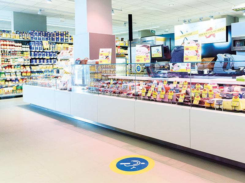 Gut hören, besser verstehen - induktive Höranlagen (Foto: REWE)