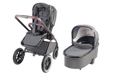 Kombikinderwagen mit Sitz und daneben Liegewanne