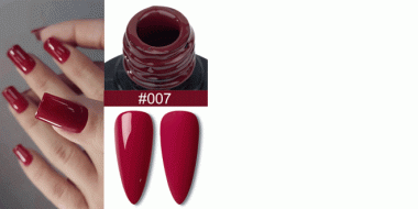 Dreigeteiltes Bild: auf der linken Hälfte sind Frauenfinger mit rotem Nagellack zu sehen, die rechte Hälfte ist horizontalgeteilt. Oben die Öffnung des Nagellackbehälters, unten zwei rot lackierte künstliche Fingernägel