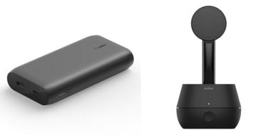 Schwarze Powerbank und rechts davon ein schwarzer Auto-Tracking-Ständer