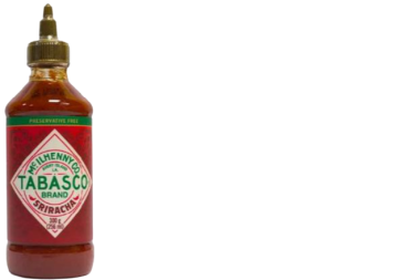 Eine Flasche TABASCO® Sriracha Sauce 256 ml mit rotem Inhalt.