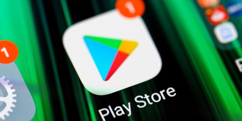 Google Play Store App Anwendungssymbol auf Smartphone-Bildschirm