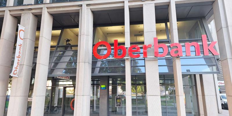 Die Oberbank am Wiener Schwarzenbergplatz