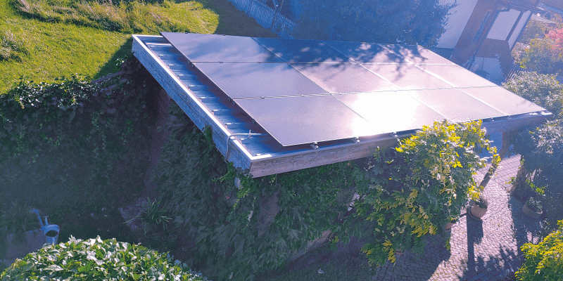 Solaranlage auf einem Carport