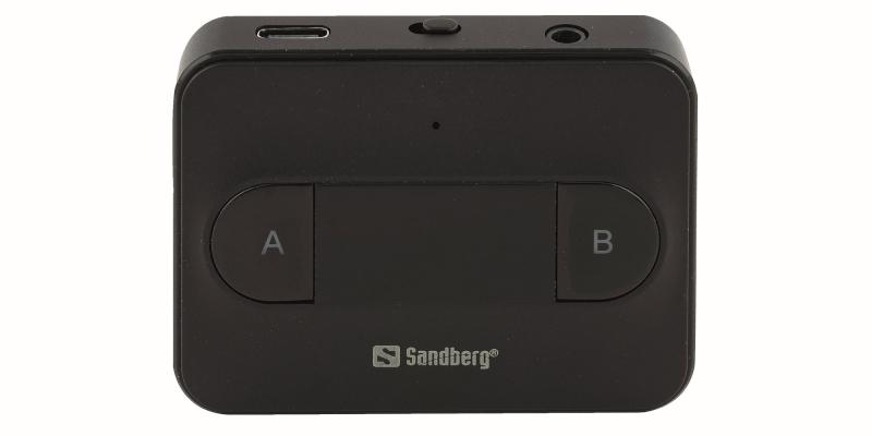 Quaderförmiger schwarzer Bluetooth-Adapter