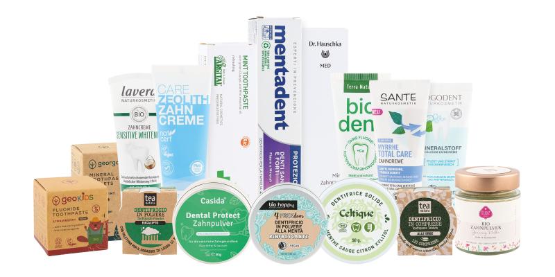 16 Zahnreinigungsprodukte - Zahnpasten, Pulver, Tabletten